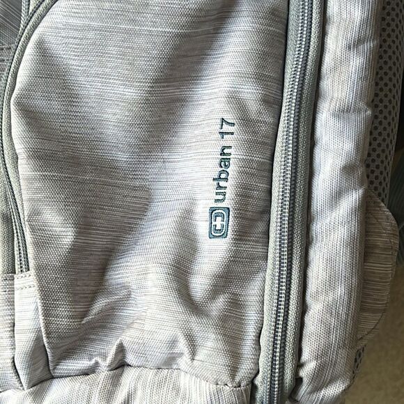 OGIO Urban Watson 17" laptop Backpack - Picture 4 of 10